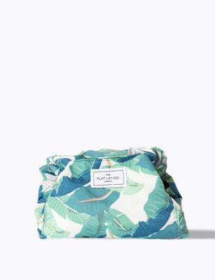 The Flat Lay Co. Womens Open Flat Makeup Bag In Tropical Leaves