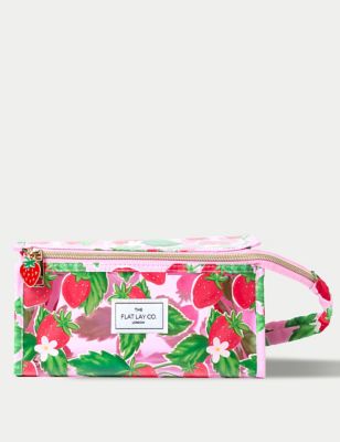 Women's The Flat Lay Co. Jelly Open Flat Box Bag in Summer Strawberries