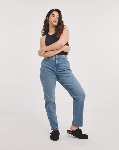 24/7 Authentic Light Boyfriend Jeans