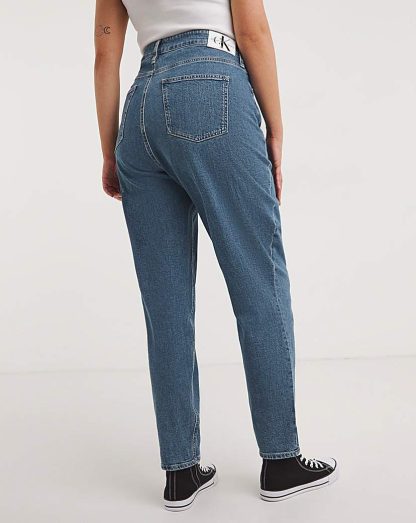 Calvin Klein Jeans Mom Jean Ankle