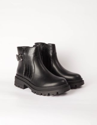 Chunky Buckle Detail Ankle Boot - UK 7 (EU 40) / BLACK