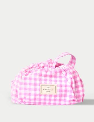 The Flat Lay Co. Women's Drawstring Flat Lay Makeup Bag - Pink Gingham