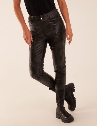 Camouflage PU Leather Look Skinny Jeans - 10 / BLACK