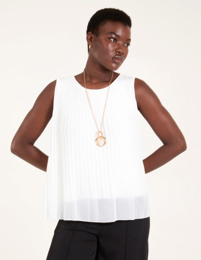 Sleeveless Pleated Top With Necklace - S/M / IVORY