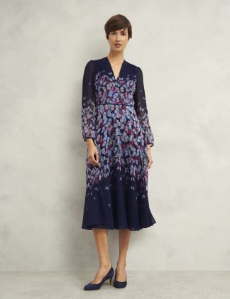 Hobbs female Printed V-Neck Midi Skater Dress - 12REG - Navy, Navy