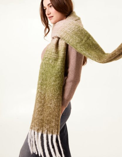 Ombré Brushed Scarf - ONE / GREEN PATTERN