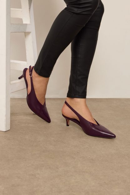 Lts Burgundy Red Pointed Slingback Kitten Heel Standard > 13 Lts | Tall Women's Heels