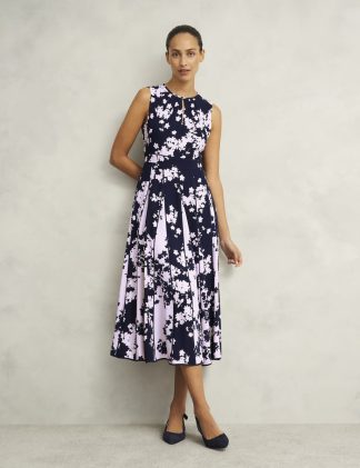 Hobbs Women's Angelica Floral Knee Length Skater Dress - 6REG - Navy, Navy